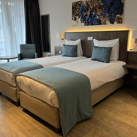 De Twee Linden Hotel Beneden-Leeuwen Ngoại thất bức ảnh