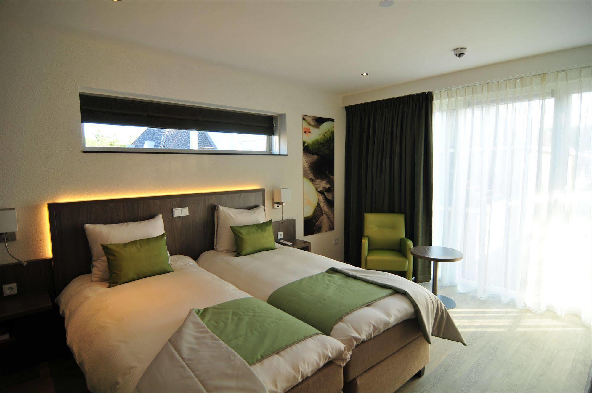 De Twee Linden Hotel Beneden-Leeuwen Ngoại thất bức ảnh